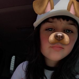 Meet your Posher, Eve